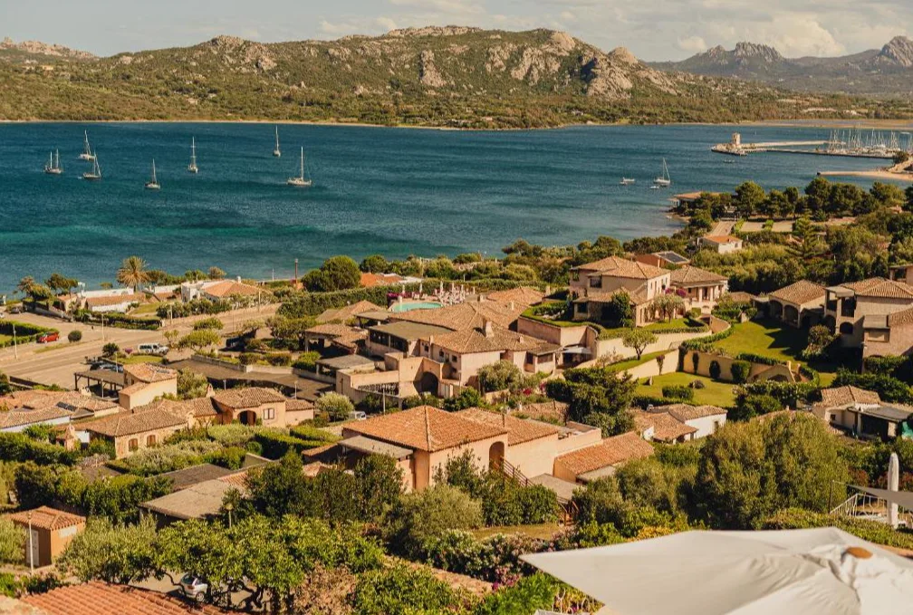 Aethos Hotel Sardinie | ligging hotel